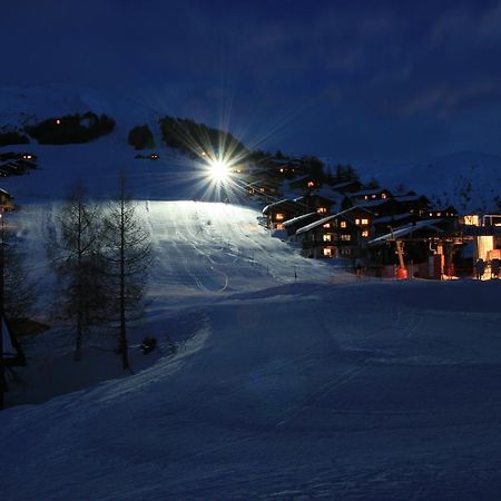 Gruppenhaus Im Walliser Alpstyle Rosswald Bagian luar foto