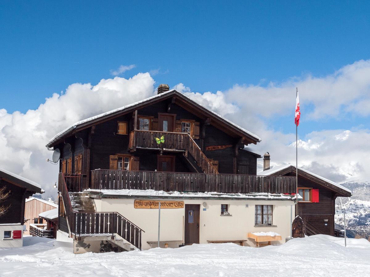 Gruppenhaus Im Walliser Alpstyle Rosswald Bagian luar foto
