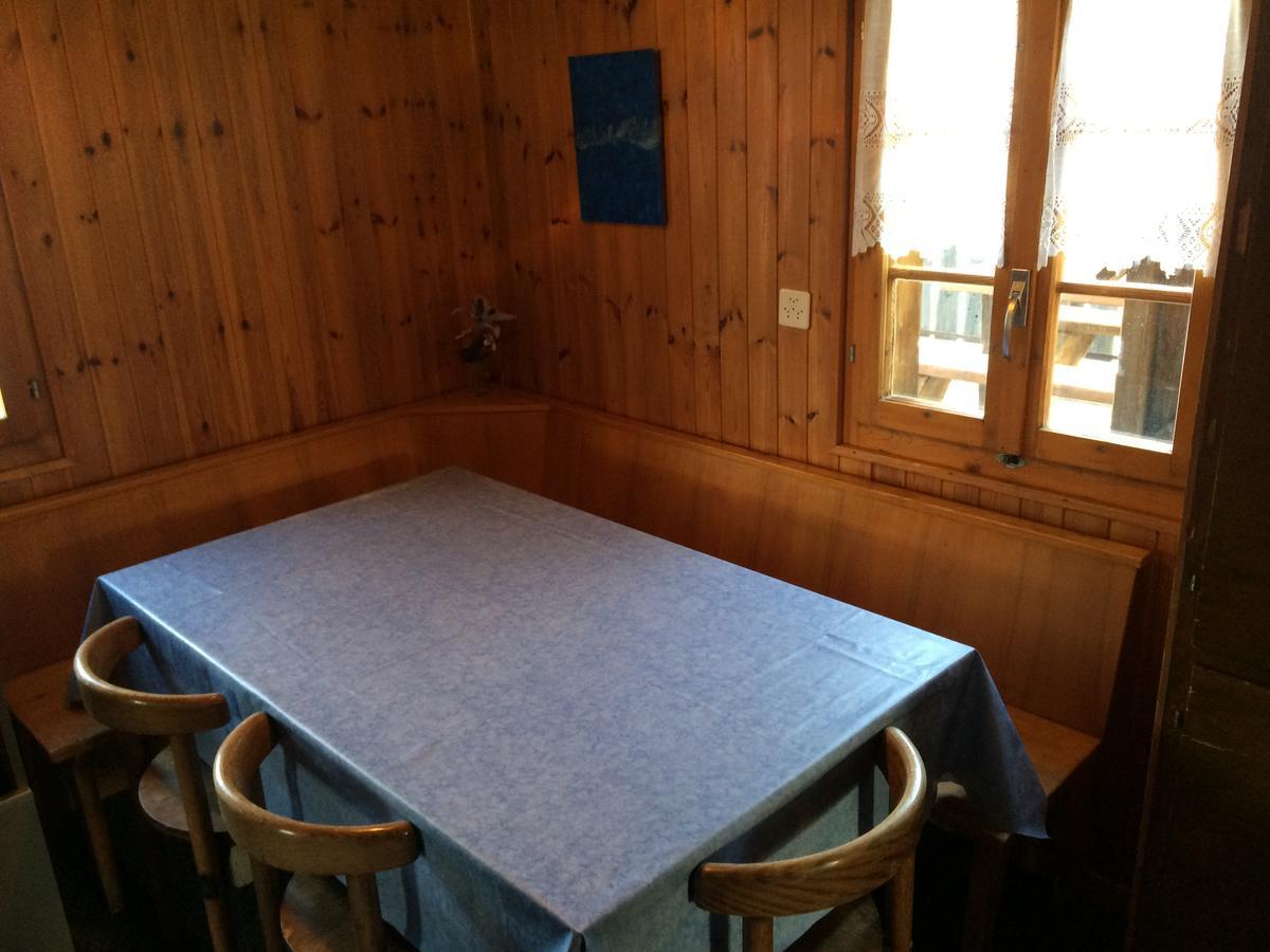 Gruppenhaus Im Walliser Alpstyle Rosswald Bagian luar foto