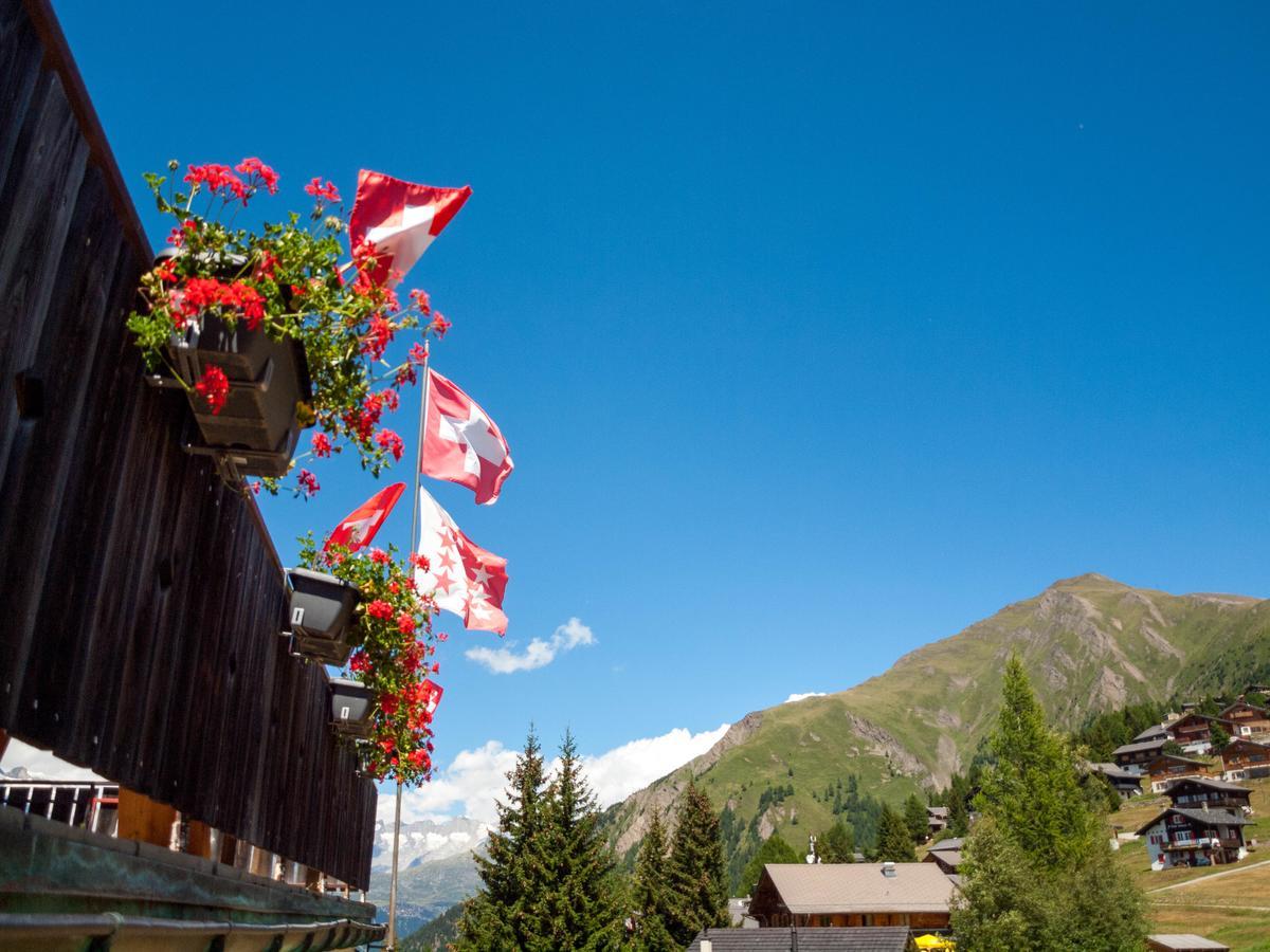 Gruppenhaus Im Walliser Alpstyle Rosswald Bagian luar foto