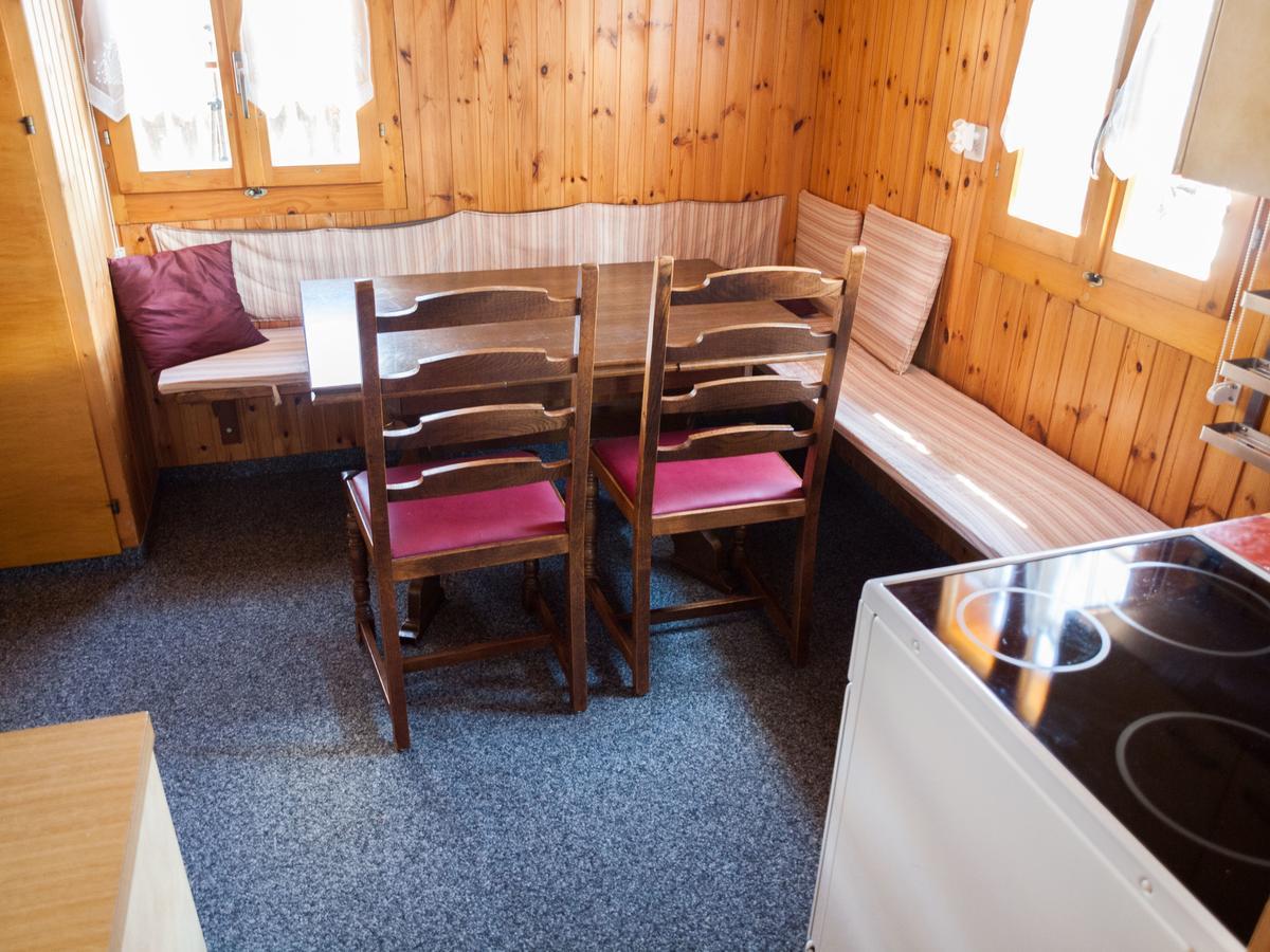 Gruppenhaus Im Walliser Alpstyle Rosswald Bagian luar foto