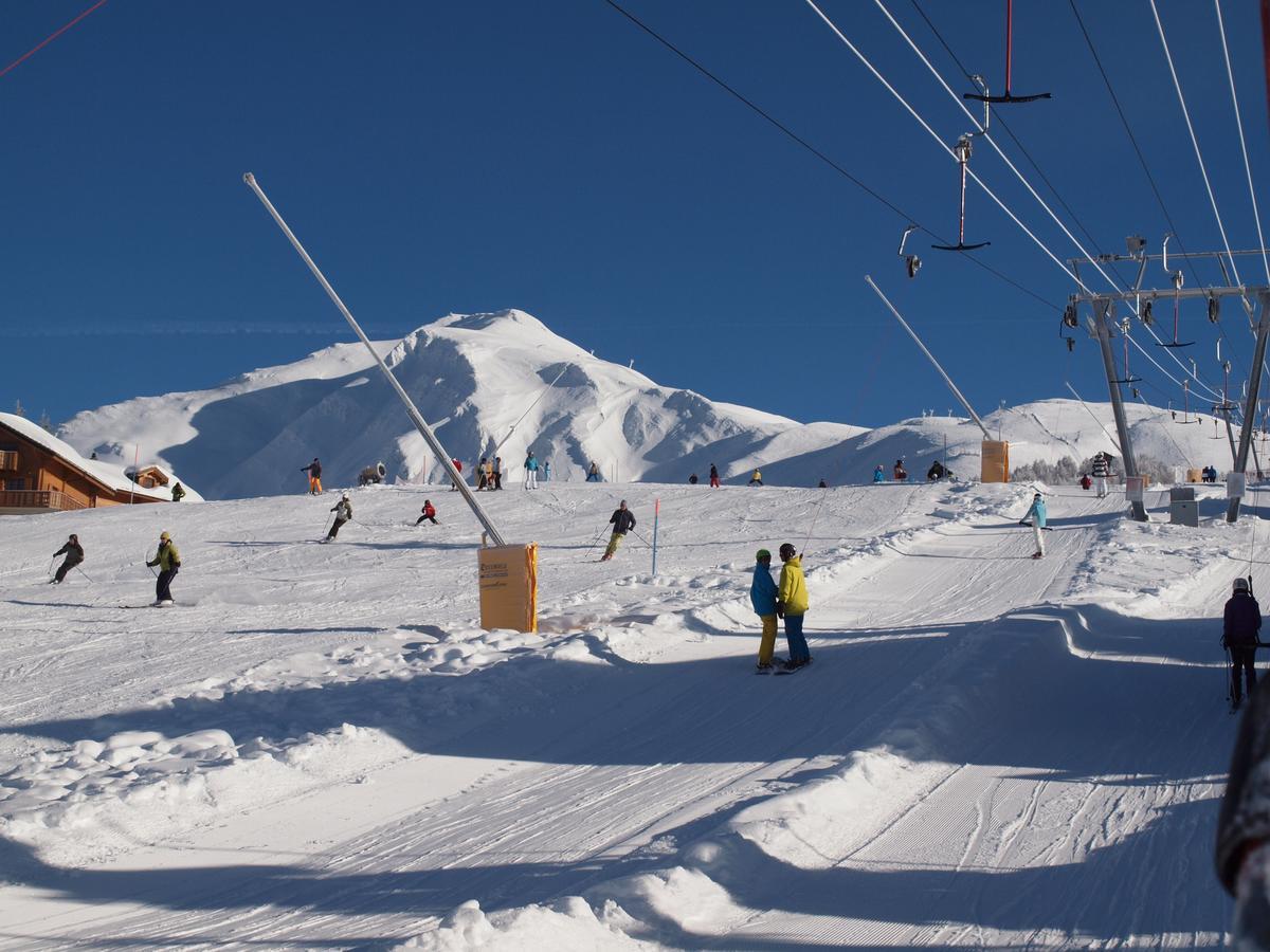 Gruppenhaus Im Walliser Alpstyle Rosswald Bagian luar foto